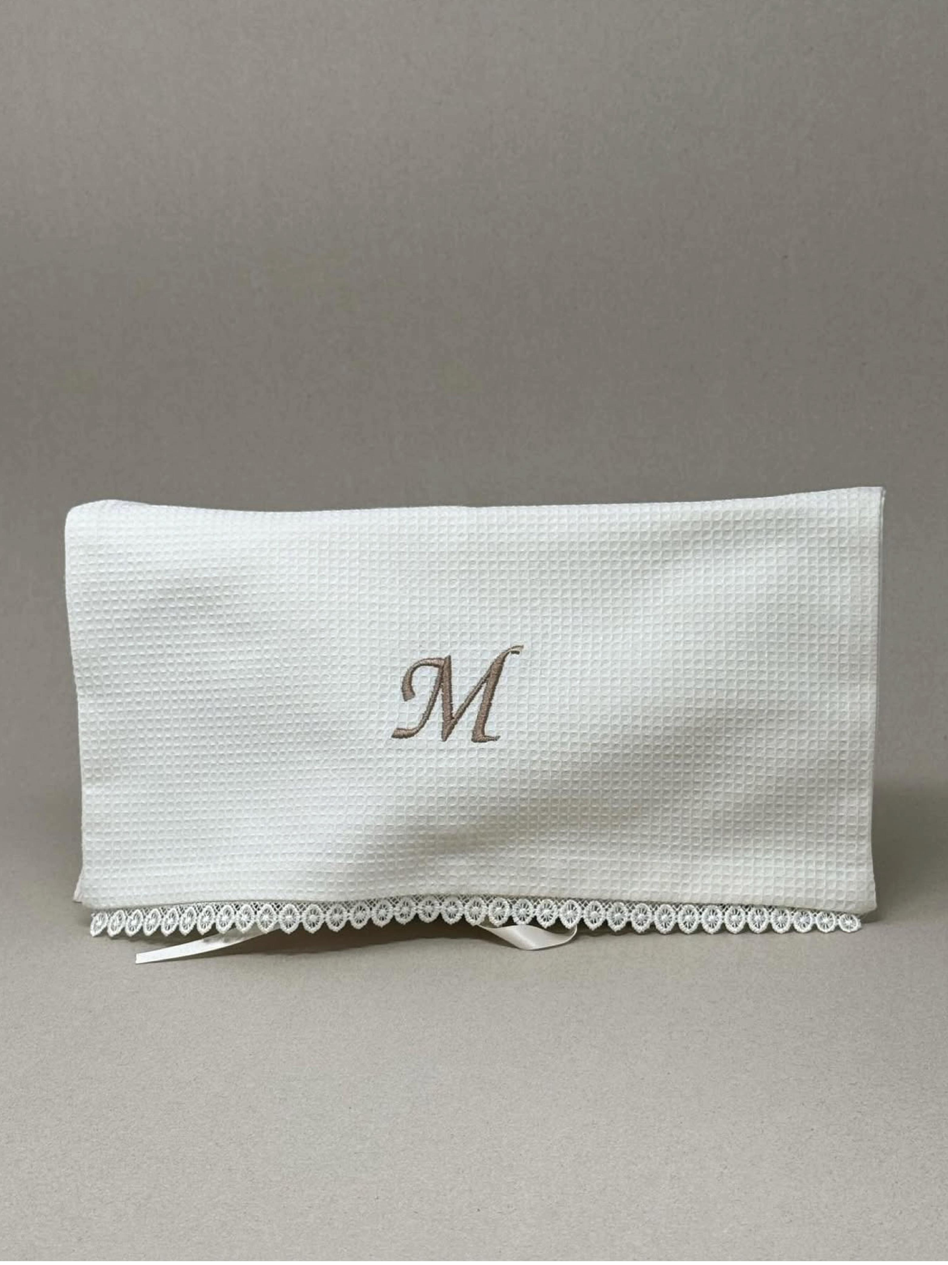 Sobre MYOH con bordado